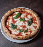 Margherita (pizzeria Farina, Pesaro)