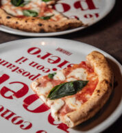 Margherita (pizzeria Farina, Pesaro)