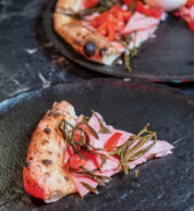 Paccasassi (pizzeria Calafalò, Porto San Giorgio)