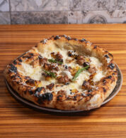 Pizza Nostrana (pizzeria Impasti, San benedetto del Tronto)