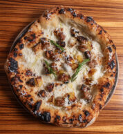 Pizza Nostrana (pizzeria Impasti, San benedetto del Tronto)