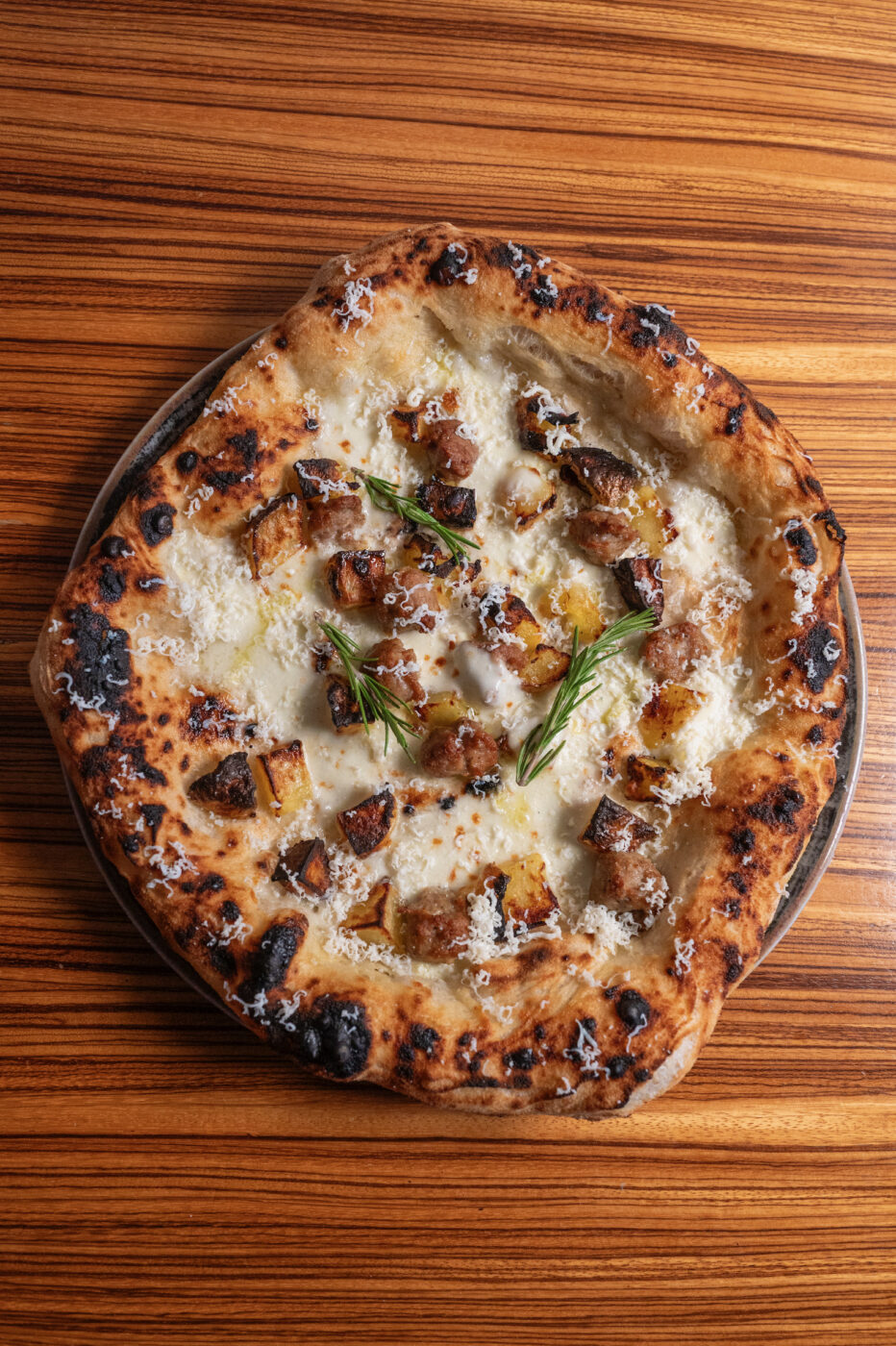 Pizza Nostrana (pizzeria Impasti, San benedetto del Tronto)