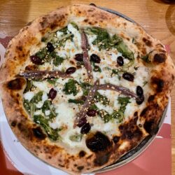 Scarola e alici (pizzeria Gli Esposito, Salerno)