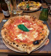 Margherita (pizzeria Da Luigi, Genova)