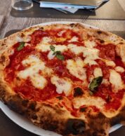 Margherita (pizzeria Luigi Teperino, Modena)